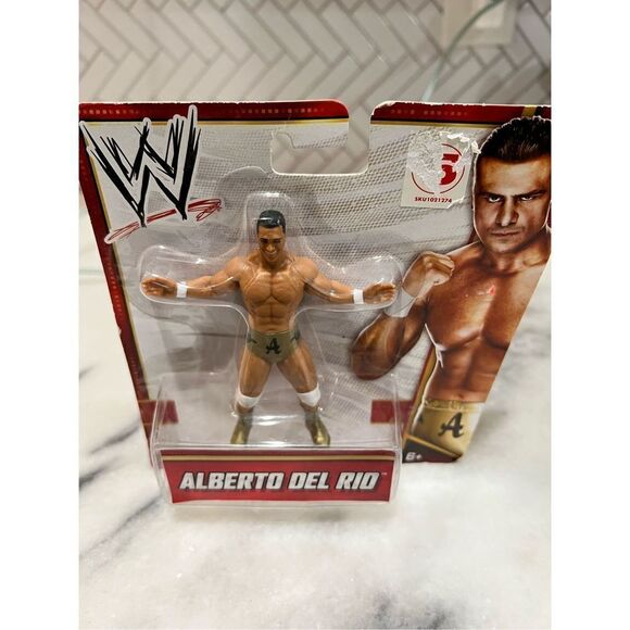WWE 4" Figure 2nd Series Alberto Del Rio Mattel Wrestling - Picture 1 of 3